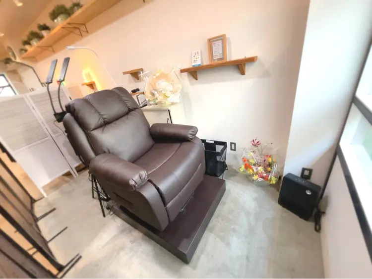 eyelashsalon Enneの内観・外観1