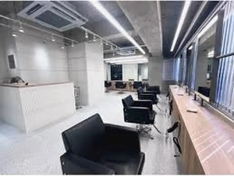 PELEの内観・外観2