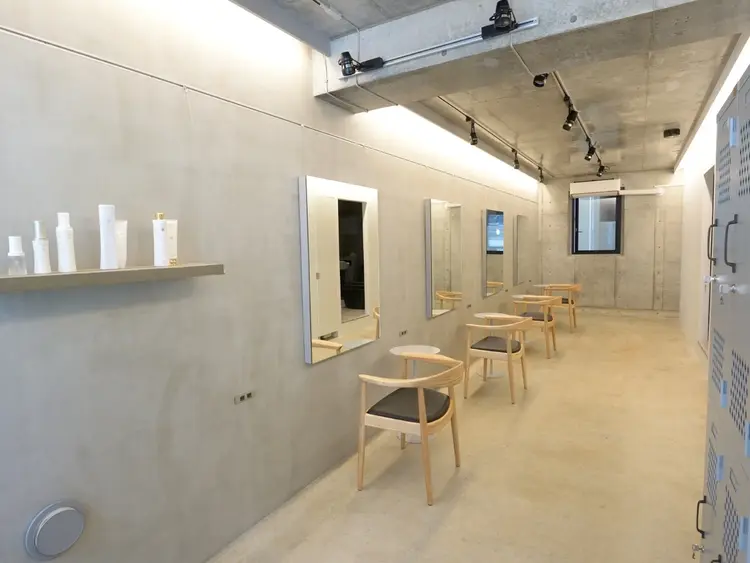 BAILLの内観・外観1