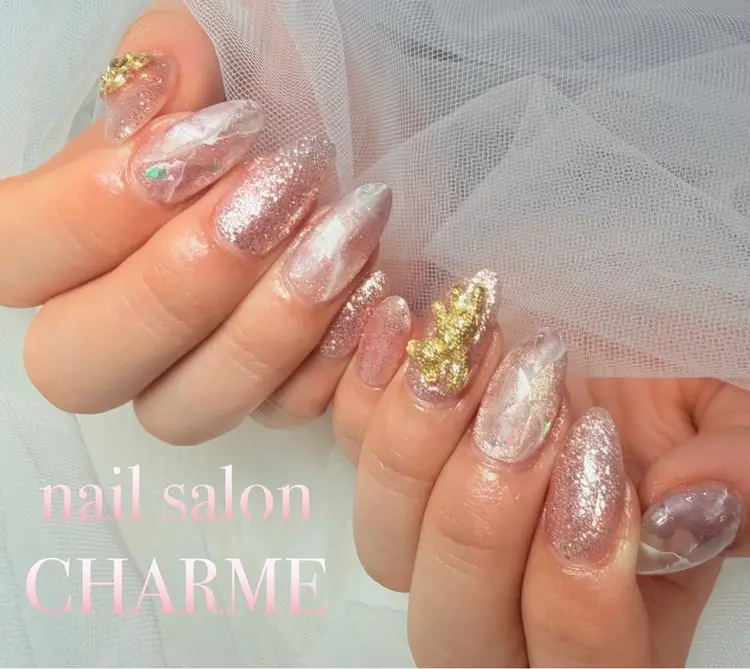nail salon CHARMEの内観・外観1