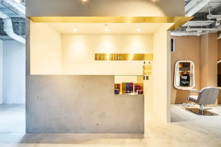 fizelle福島店の内観・外観1