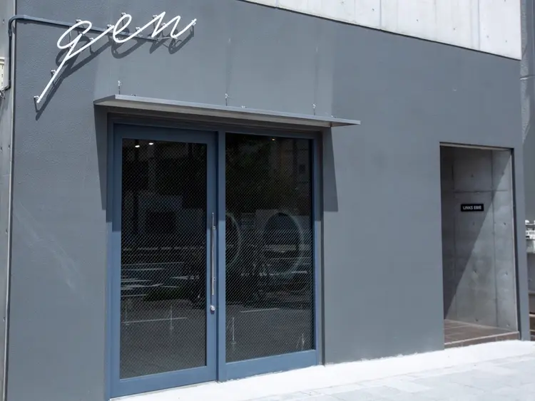 genの内観・外観1