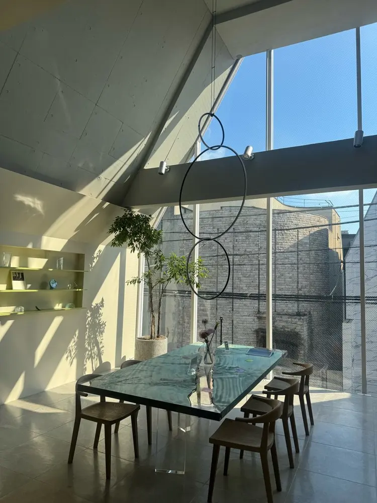 MUKUの内観・外観1