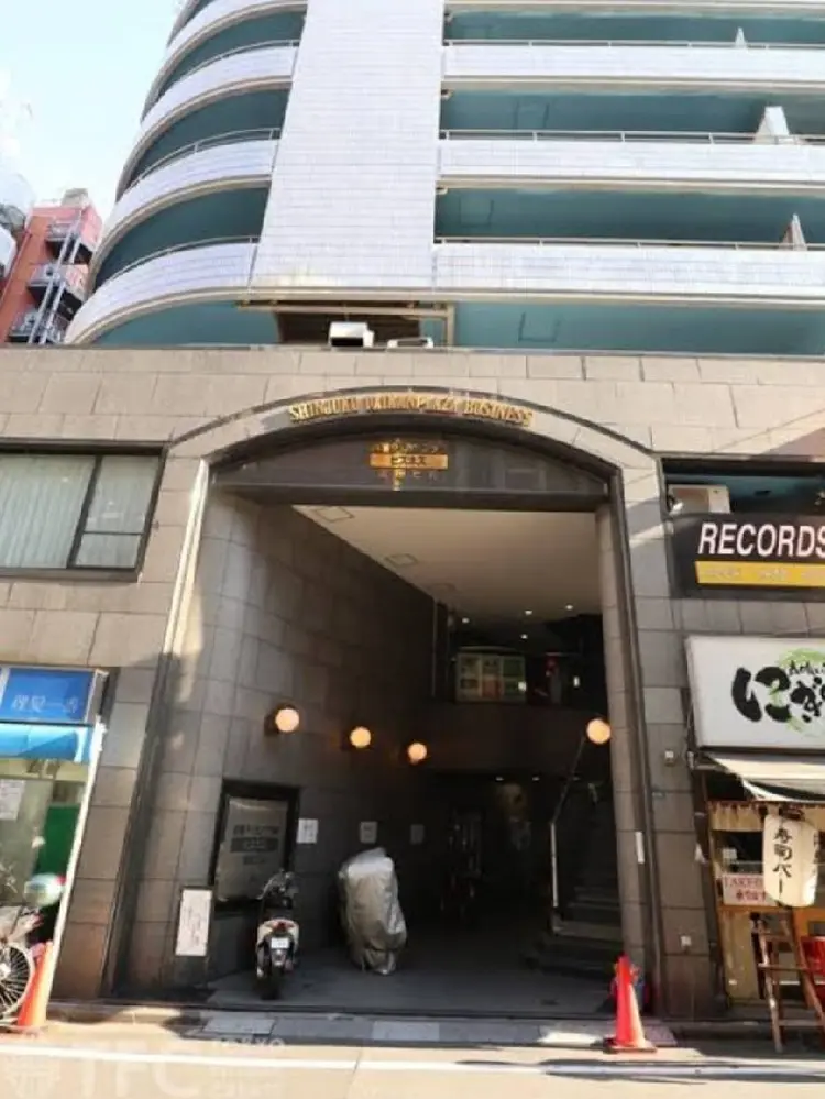 ロコラッシュの内観・外観1