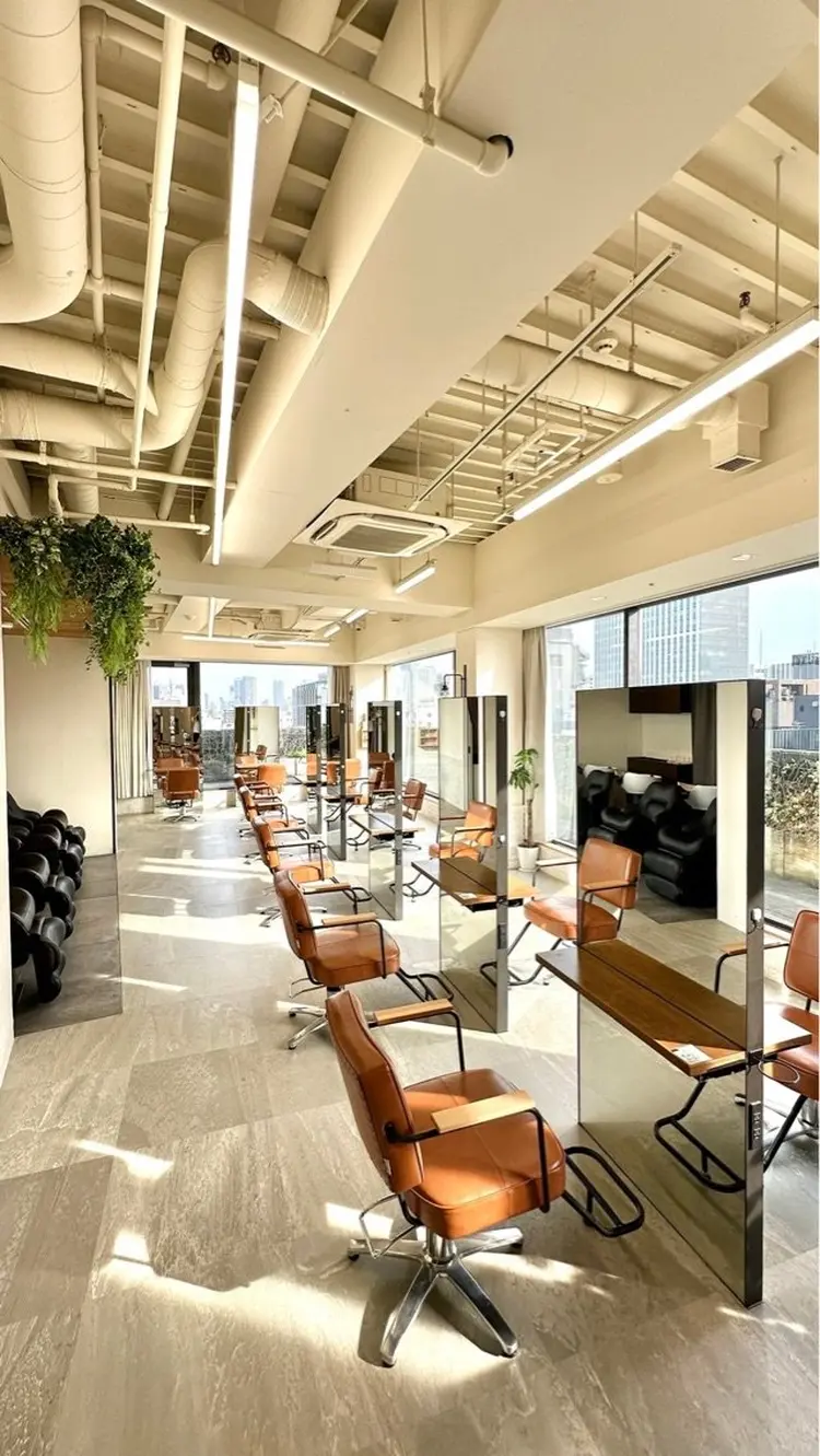 i.GINZAの内観・外観1