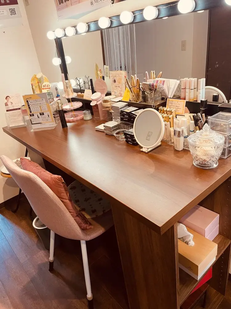 メナードフェイシャルサロン南郷通の内観・外観2