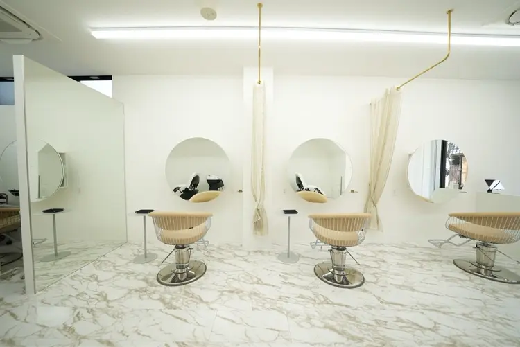 NANAの内観・外観2