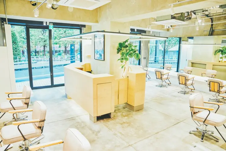 nana lonessの内観・外観1