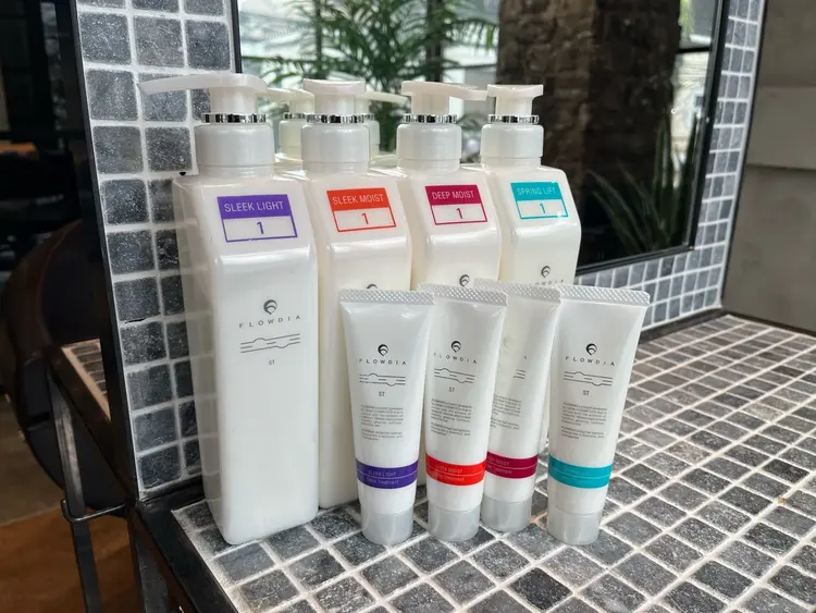 【Hwyl】ヒュイル八王子【髪質改善】の内観・外観2