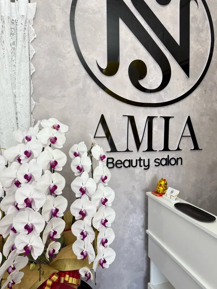 AMIA BEAUTY SALONの内観・外観1