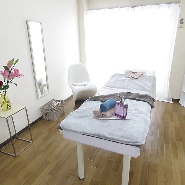 Salon de beauté CocoNutsの内観・外観1