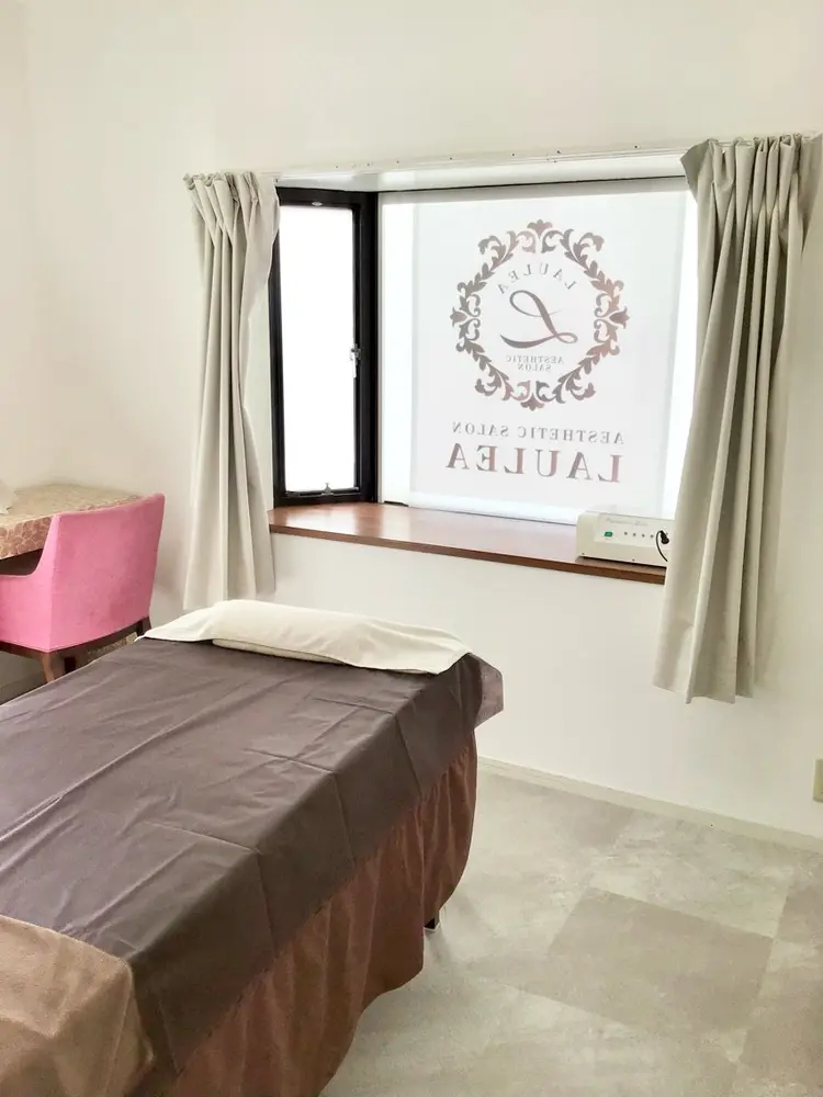 シミケア/ハーブピーリング/脱毛/小顔フェイシャル/ハーブ温浴　LAULEAの内観・外観1