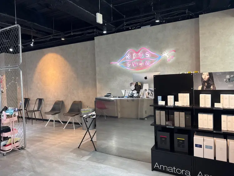 KISSSWANの内観・外観1