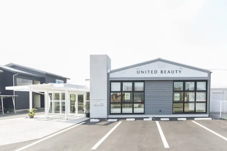 UNITED BEAUTY WEST COASTの内観・外観1