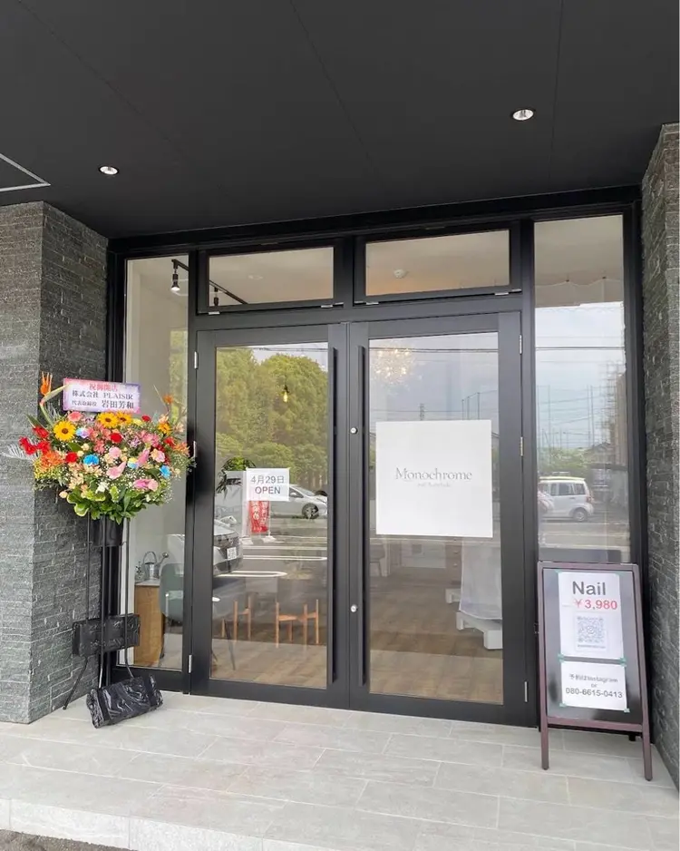 Monochrome新保町店の内観・外観1