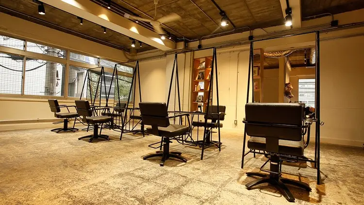 HIKARIS中崎店の内観・外観2