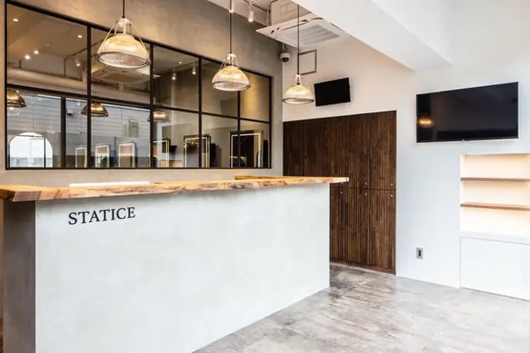 Staticeの内観・外観1