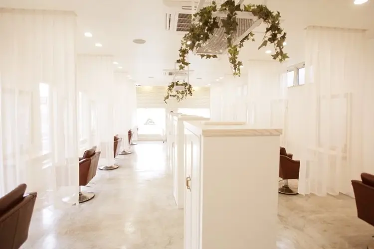 adorableはなみずき店の内観・外観2