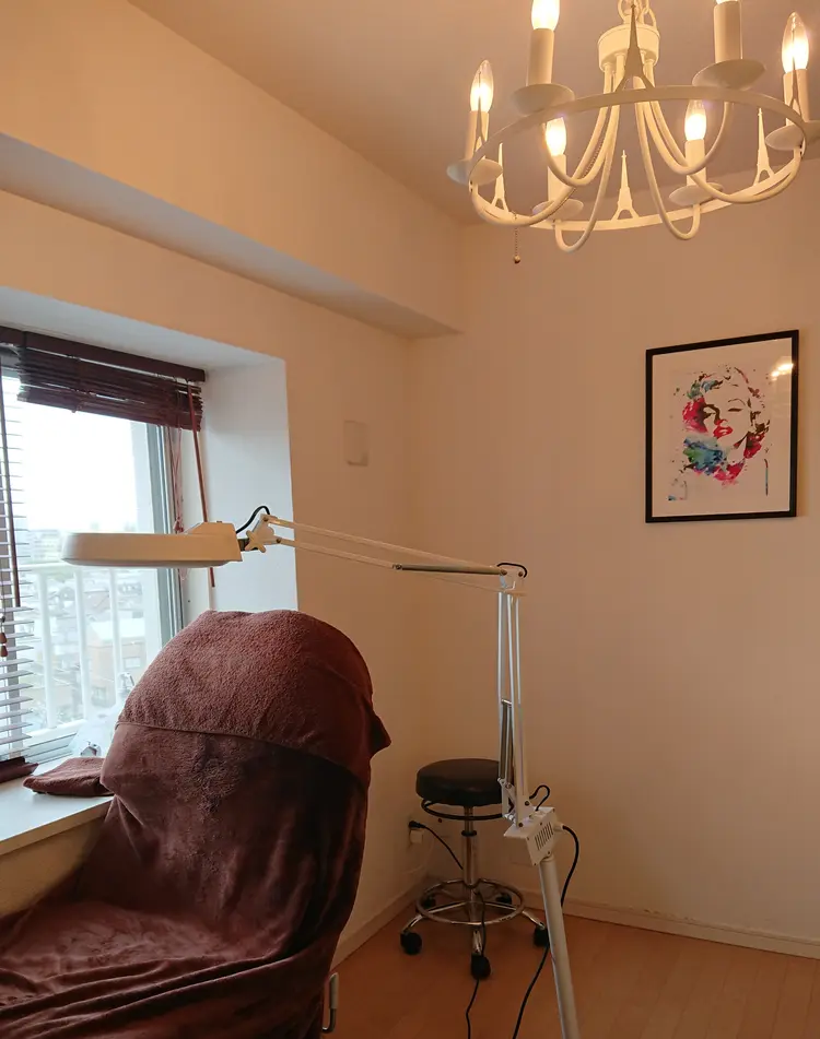 GLOWの内観・外観1