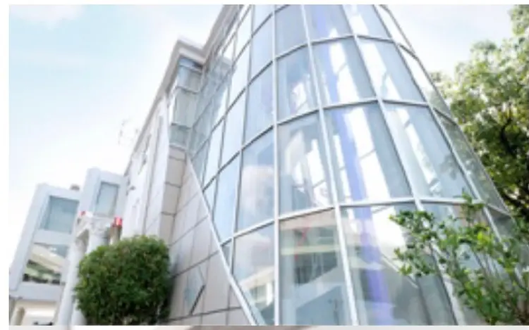 サロンド榮の内観・外観1