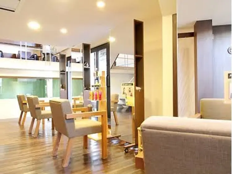 AIRFLOWの内観・外観3