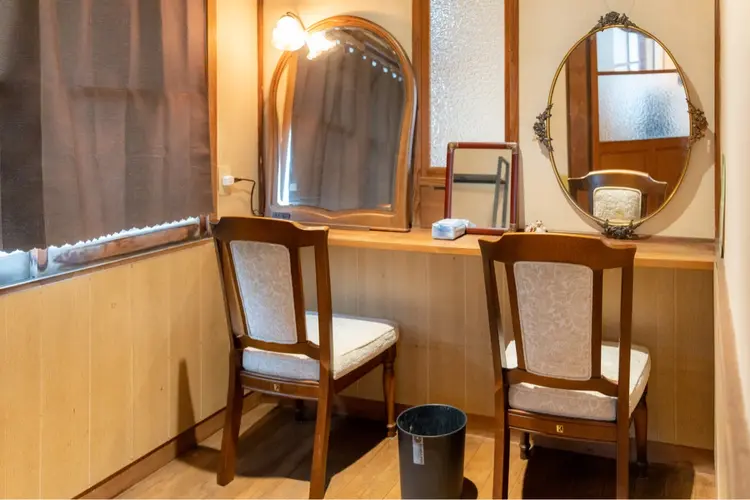 美容鍼灸サロンねこのひげの内観・外観1