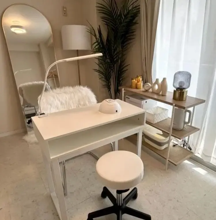 Larryの内観・外観1