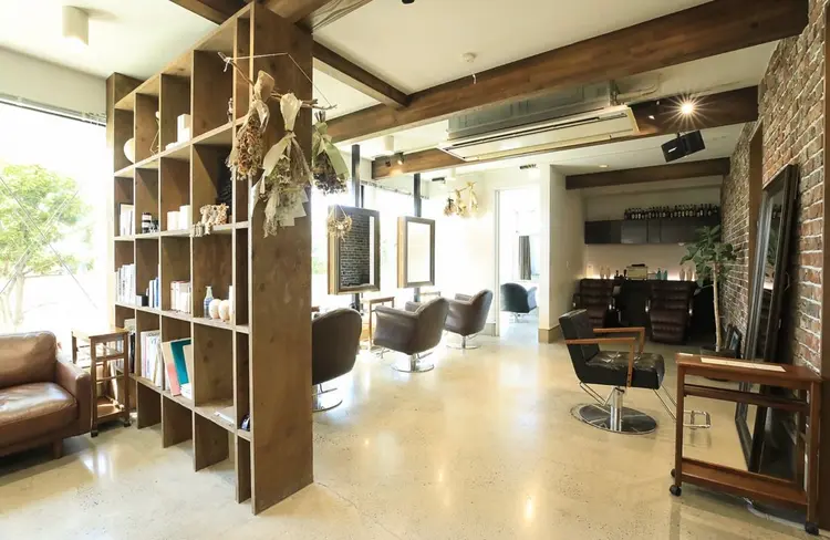 Lisの内観・外観2