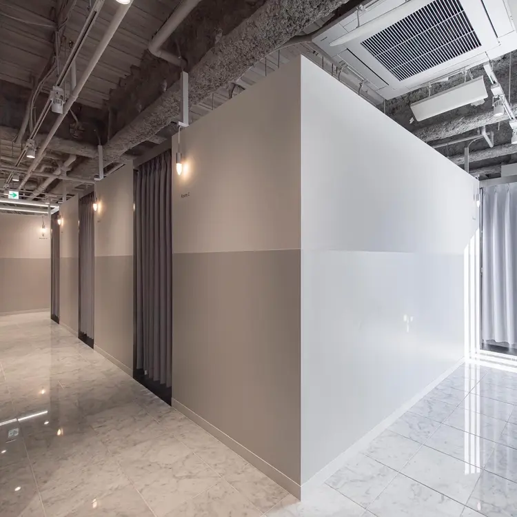 SALOWIN 池袋Suiteの内観・外観2