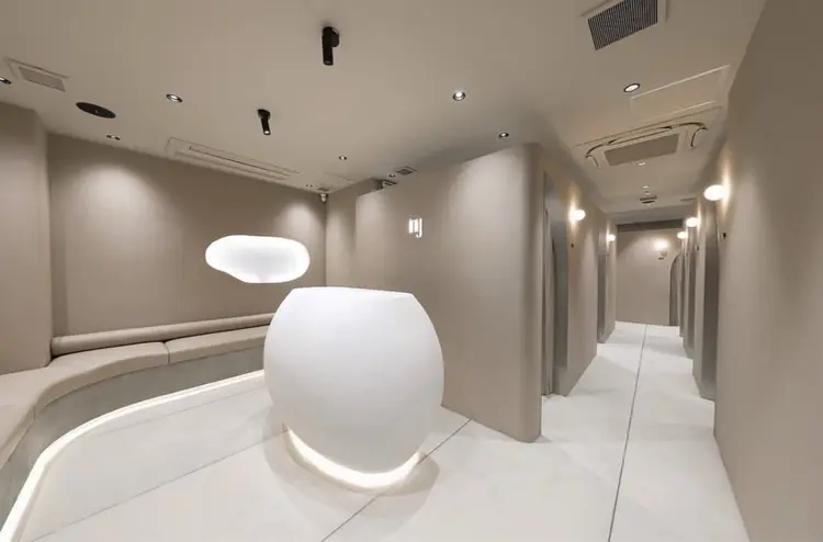 mio.eye&eyebrowの内観・外観1