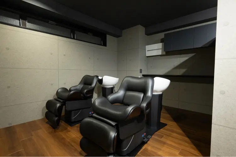 men's salon AXLの内観・外観3