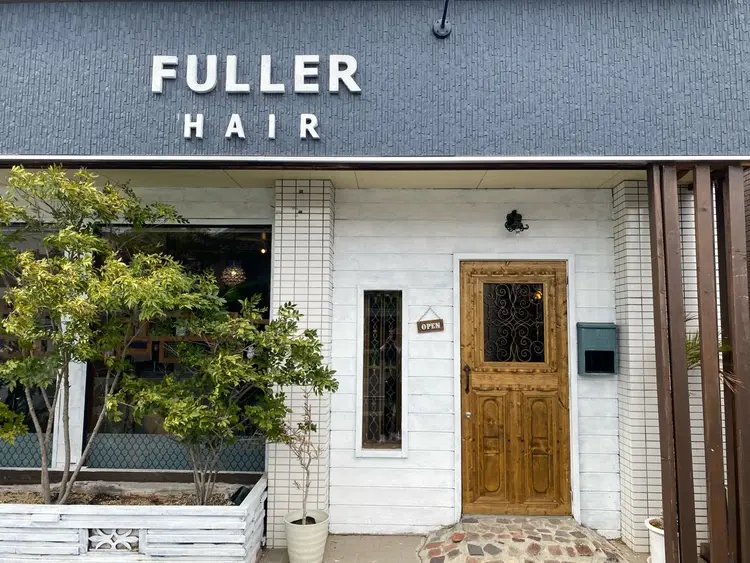 HAIR ROOM FULLERの内観・外観1