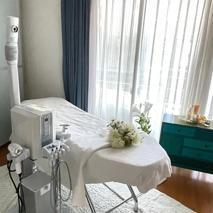 メナードフェイシャルサロン　ブプレリウム弦巻店の内観・外観1