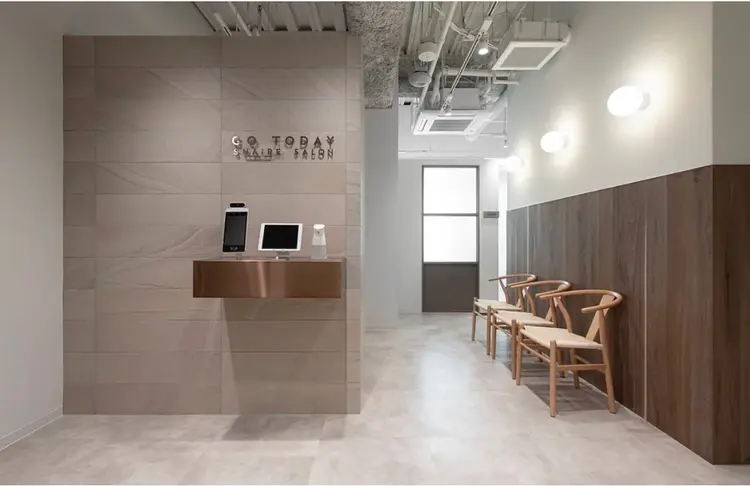 GOTODAY SHAiRE SALON 銀座Cras店の内観・外観1