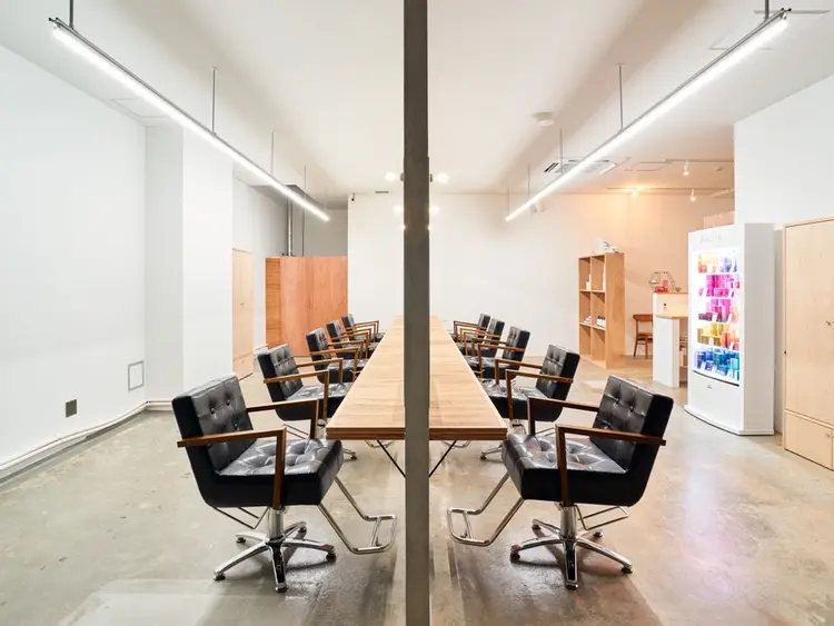 Rosso六町店の内観・外観2