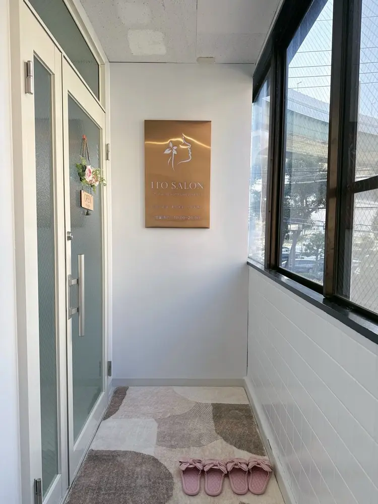 ITO SALONの内観・外観1