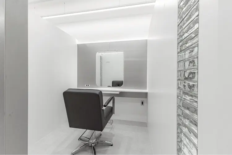 ARMONY大阪店の内観・外観2