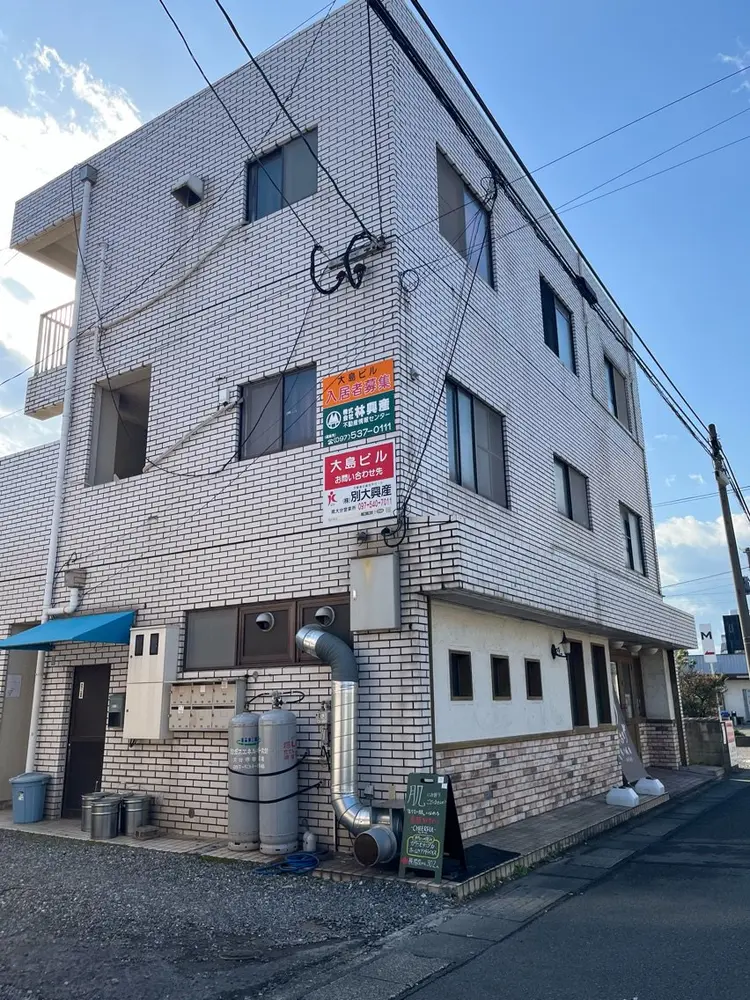 CHEERFUL-チェアフル-の内観・外観1