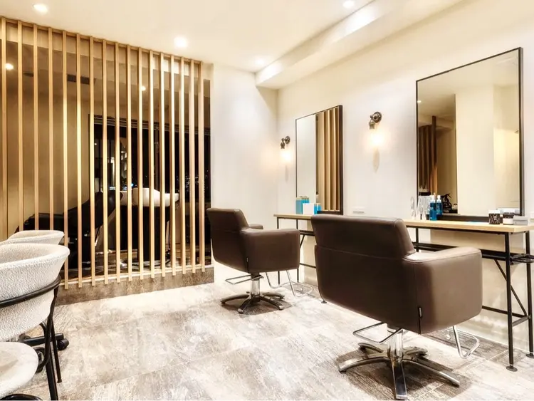 Hale hair salonの内観・外観3