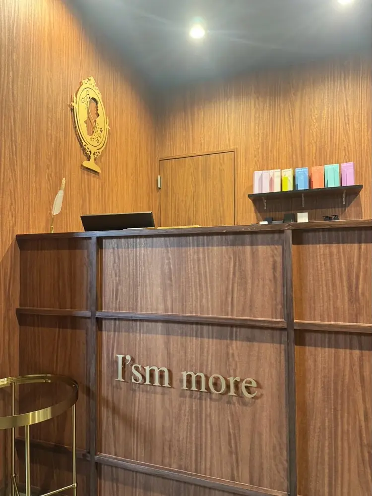 I'sm more 名古屋伏見の内観・外観1