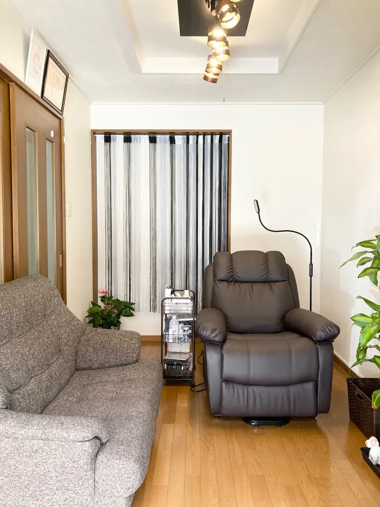 まつげさろん小松の内観・外観1