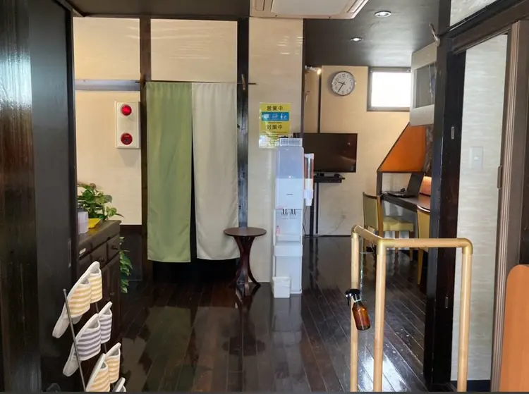 鍼灸院楽々館の内観・外観2