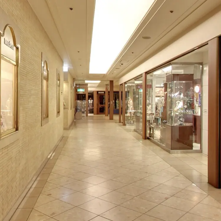 YOSHIZAWA Inc.HAKOZAKIの内観・外観2