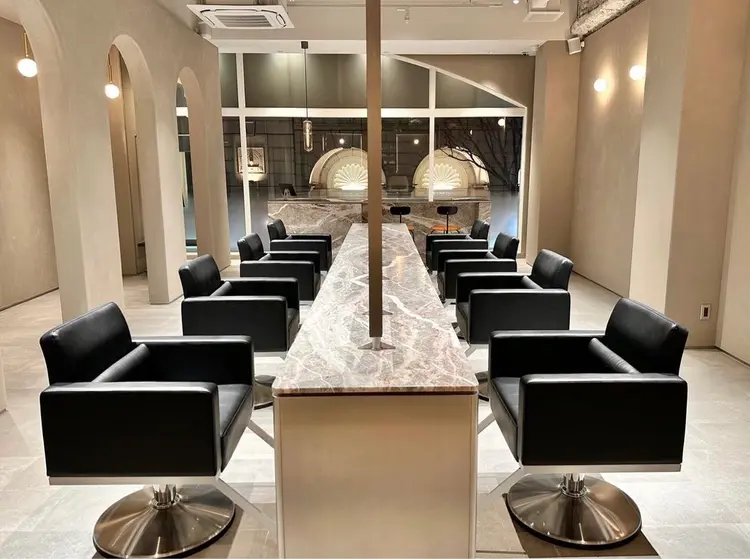 ROSETTA+の内観・外観1