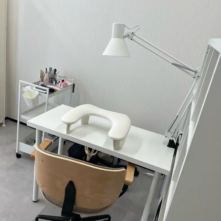 nail salon FlooRの内観・外観2