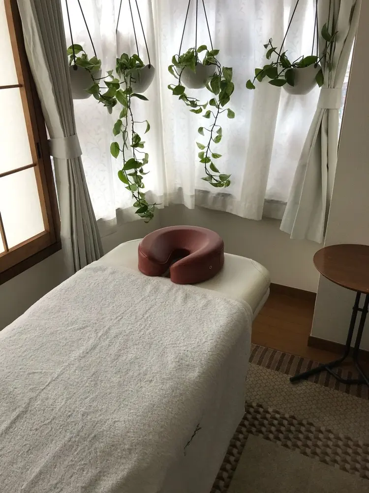 プチサロン　ひまわりの内観・外観1