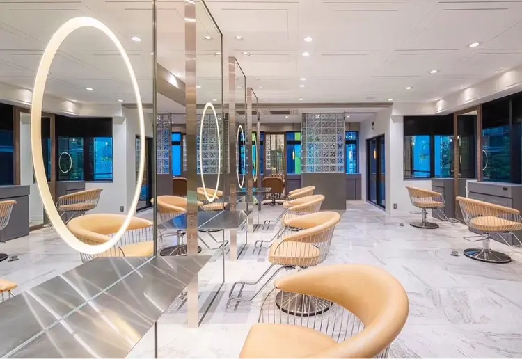 Lond jeloudの内観・外観1