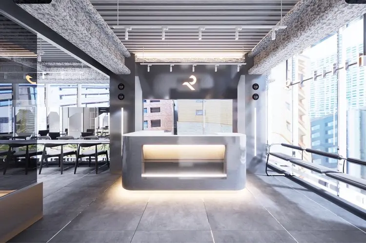 retouch by fifth 銀座の内観・外観1