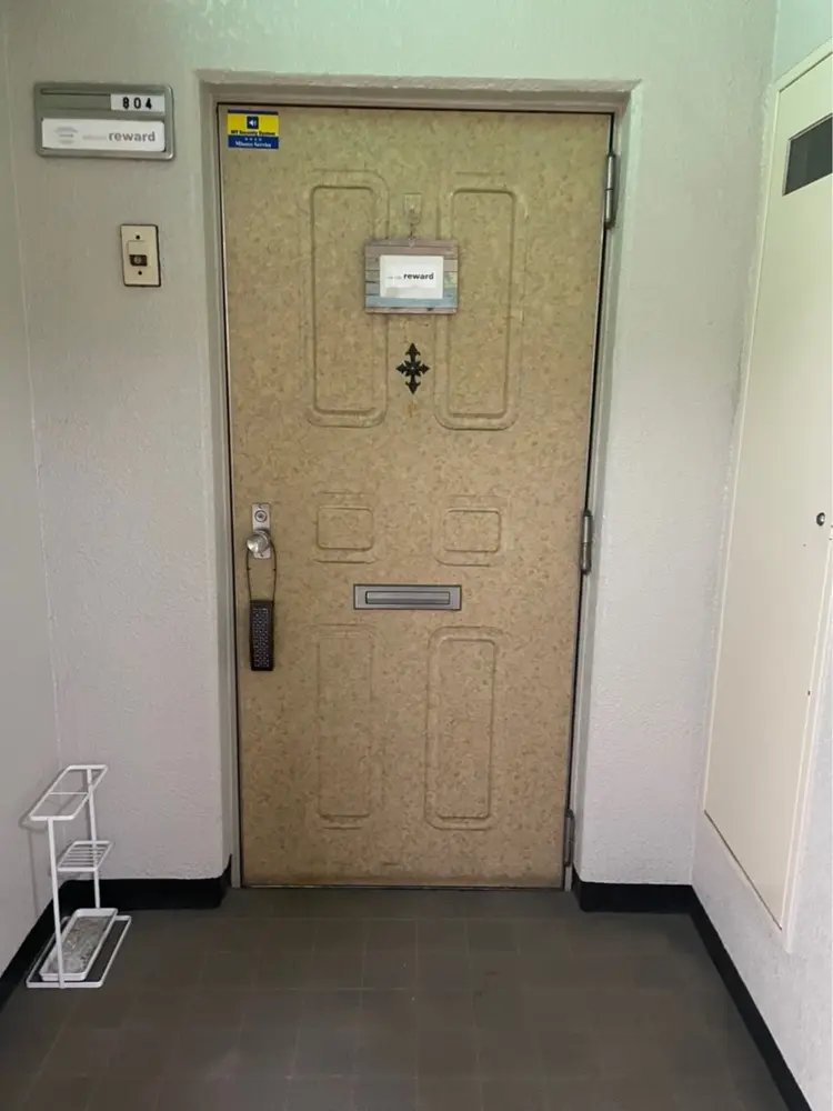 レワードの内観・外観1