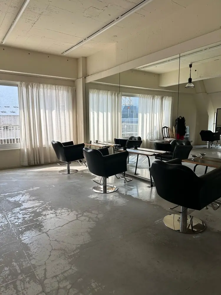 HAIR&SPACE　7Bridgeの内観・外観3
